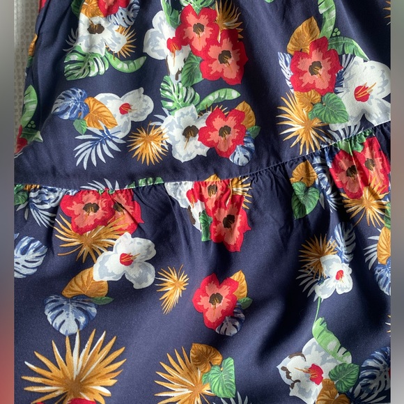 HUFFER Floral New Zealand Dress - Picture 4 of 7